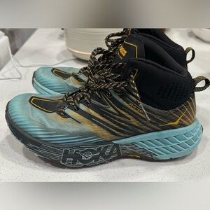 HOKA Speedgoat Mid 2 GTX – Women’s Size 8 – Waterproof GORE-TEX Hiking Boots